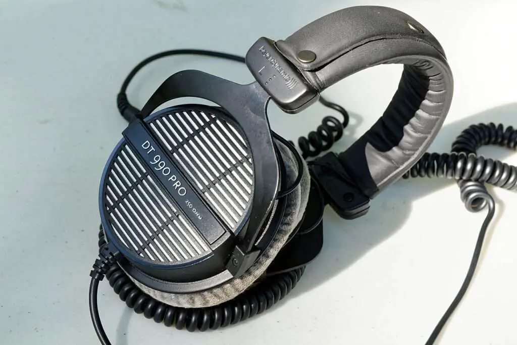 Do Beyerdynamic Headphones Need an Amp?