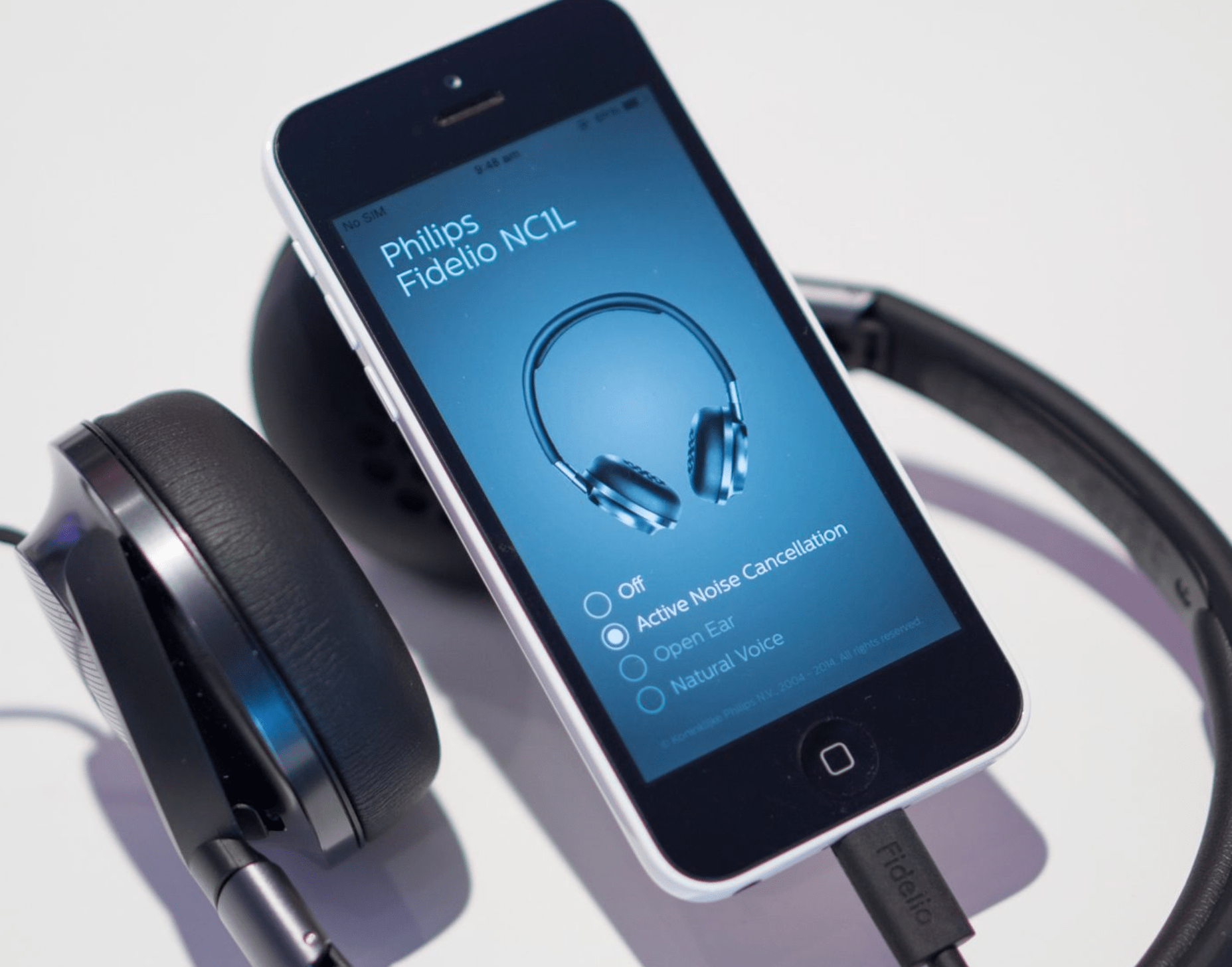 Bluetooth headphones best sale to iphone