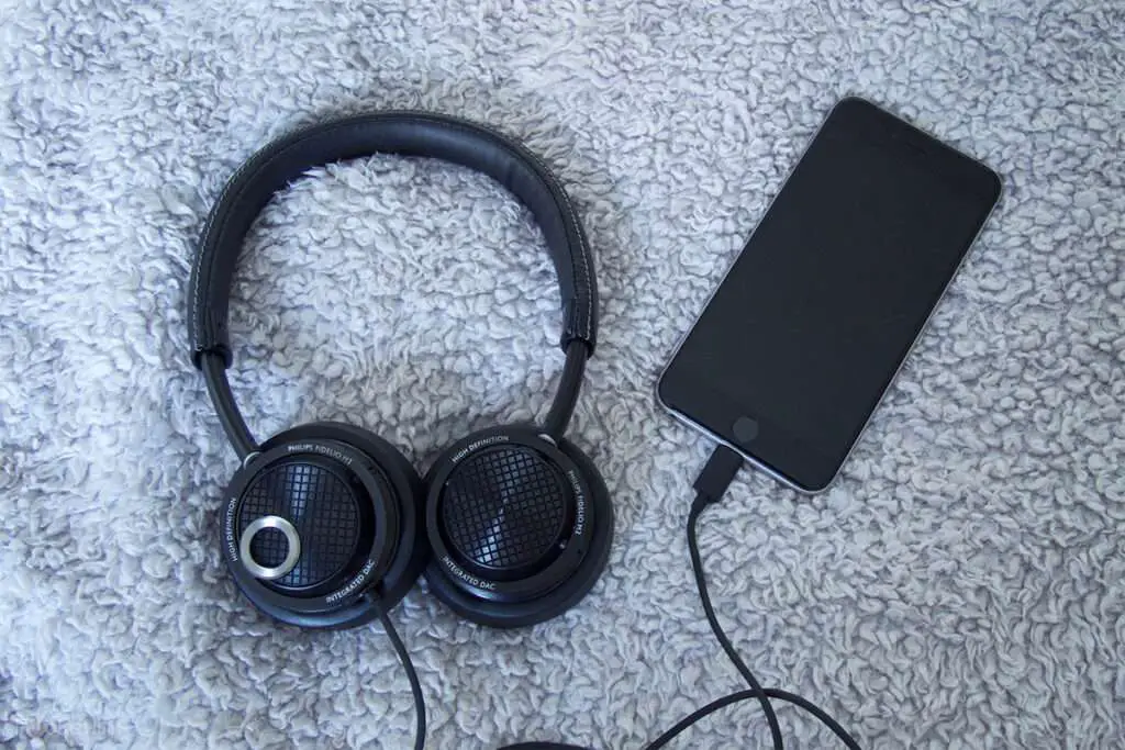 why-won-t-my-philips-bluetooth-headphones-connect