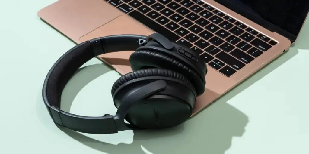 How to Connect Plantronics Headset to laptop