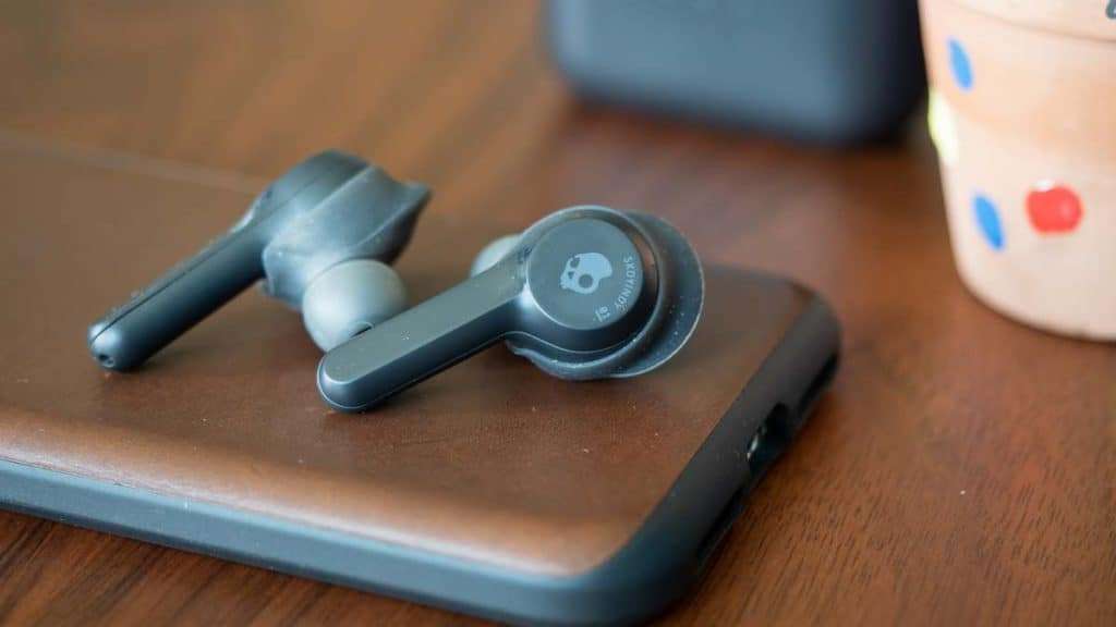 How to Pair Skullcandy Earbuds to Android