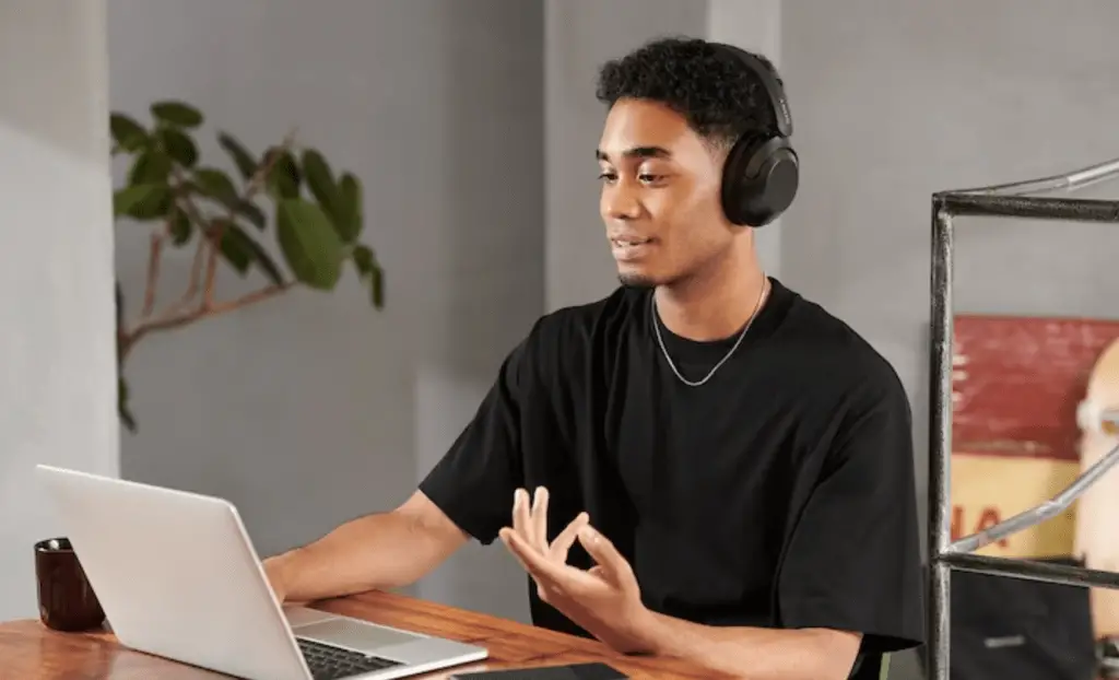 How To Connect Sony Headphones To Laptop PC