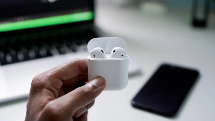 How to Connect Apple Airpods